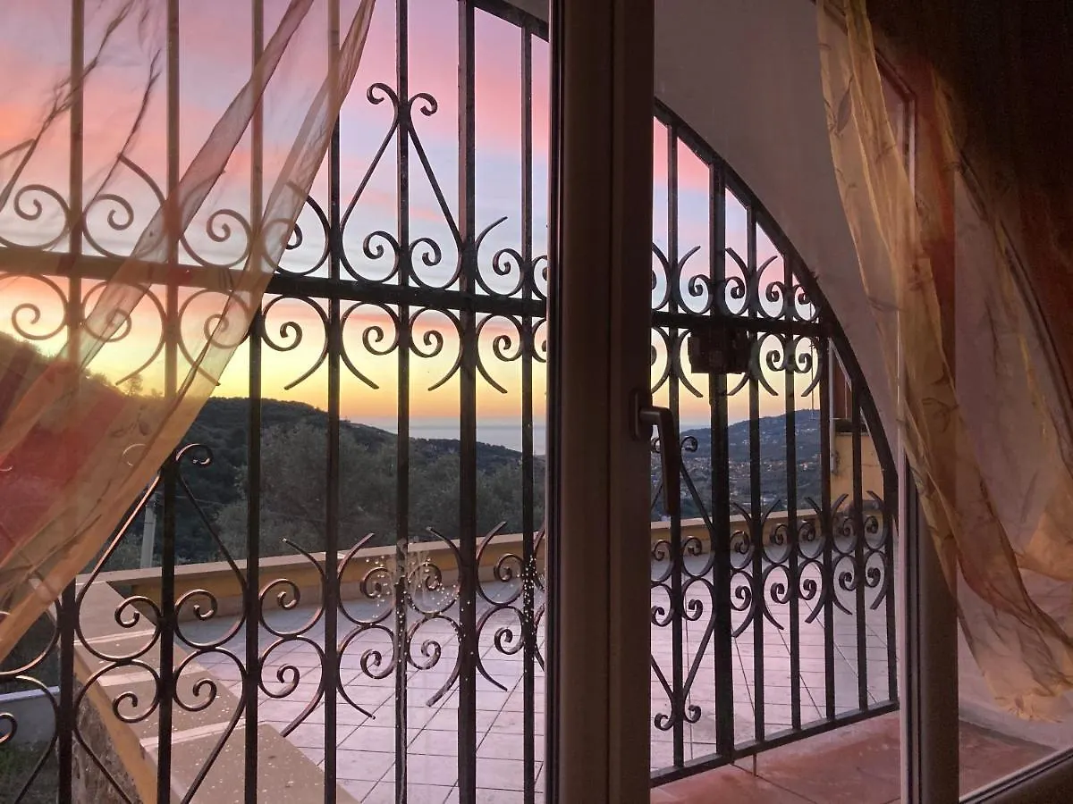 Casa Belvedere Diano San Pietro Apartment