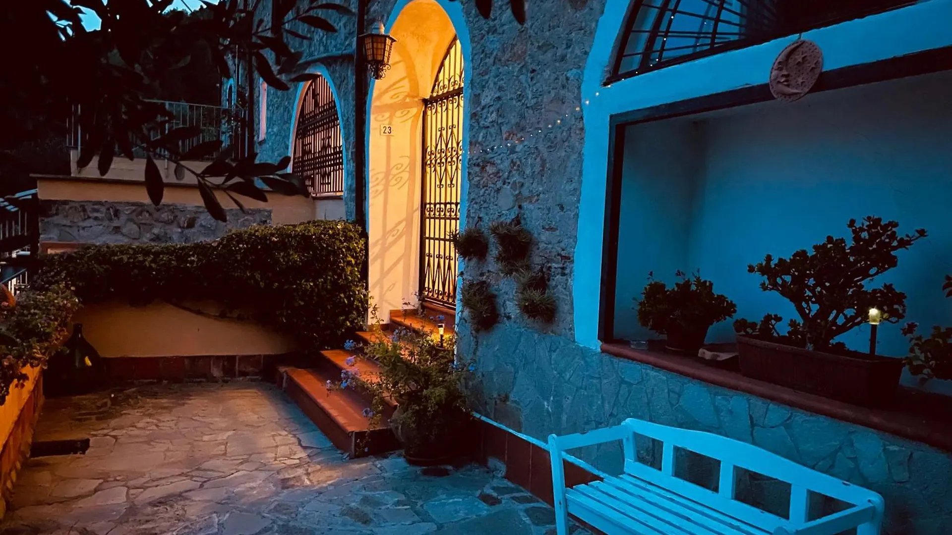 Apartment Casa Belvedere Diano San Pietro Italien