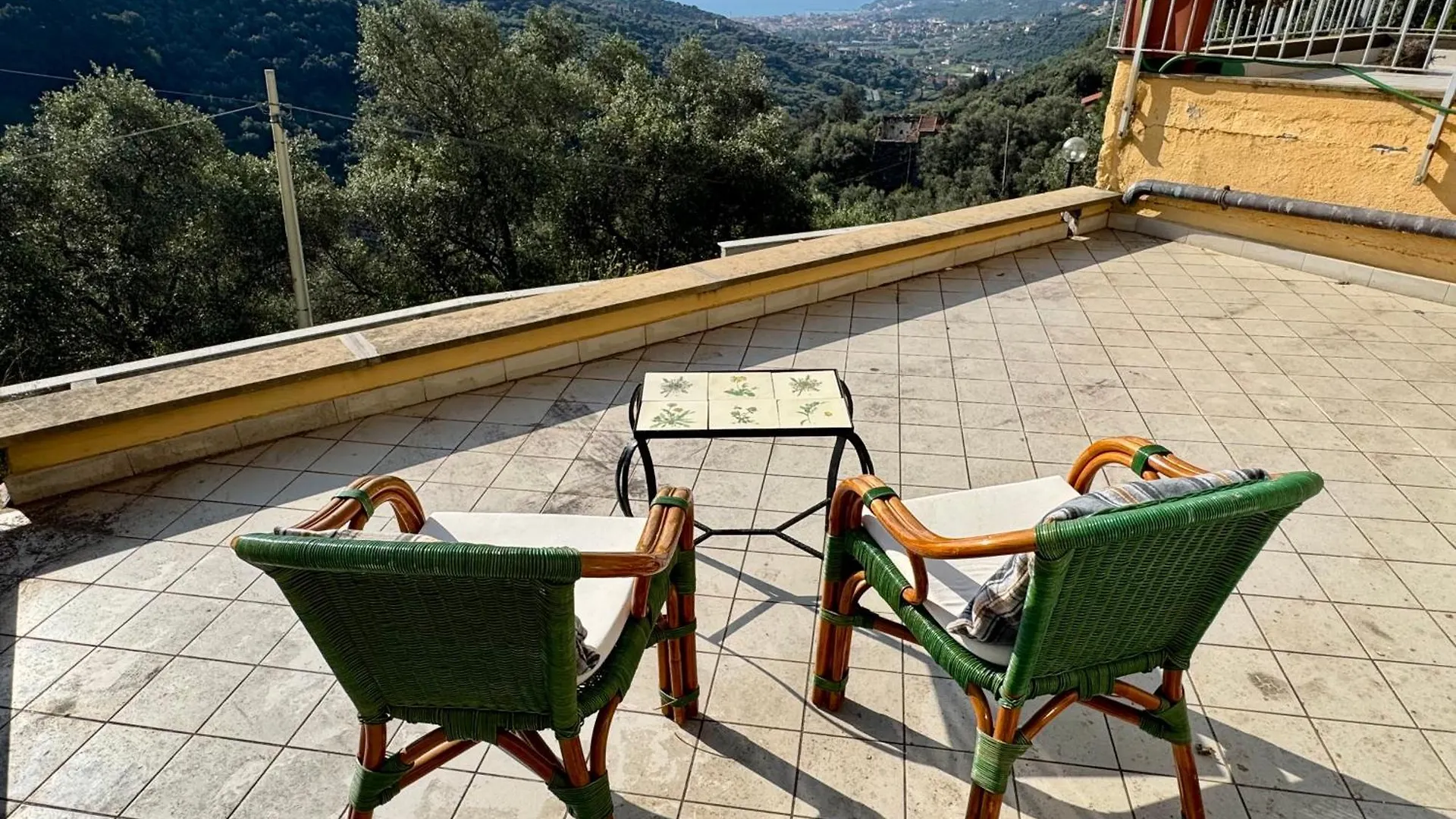 Casa Belvedere Diano San Pietro